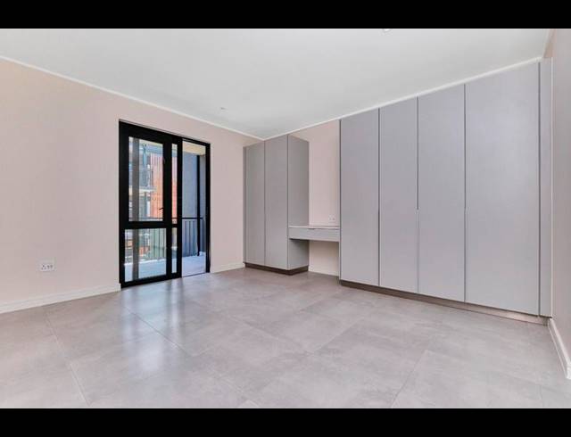 2 BEDROOM PROPERTY TO RENT IN HYDE PARK